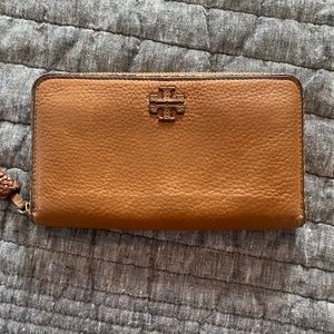 Used leather wallet from Tory Burch